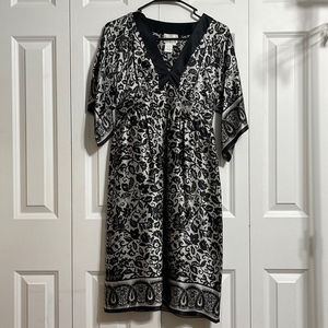 Donna Morgan 100% silk‎ dress size 2